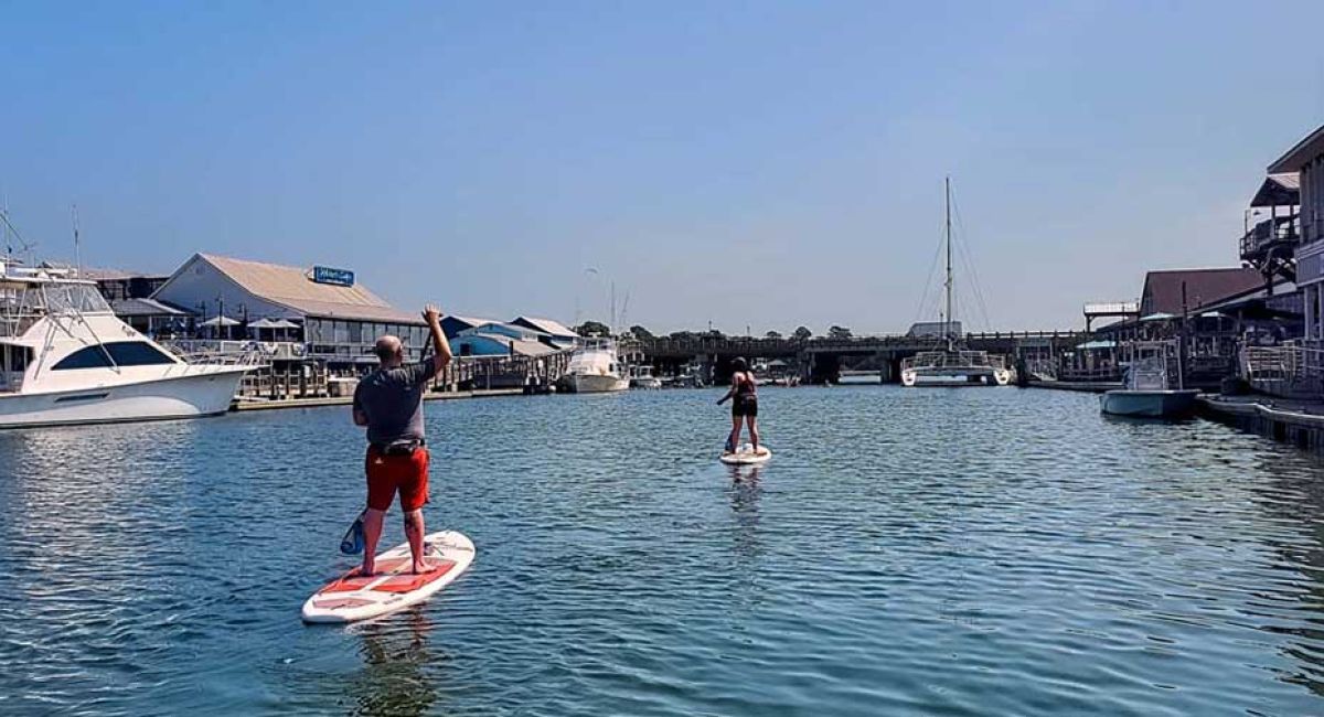 charleston-paddleboarding-tricks-01-d651a21f